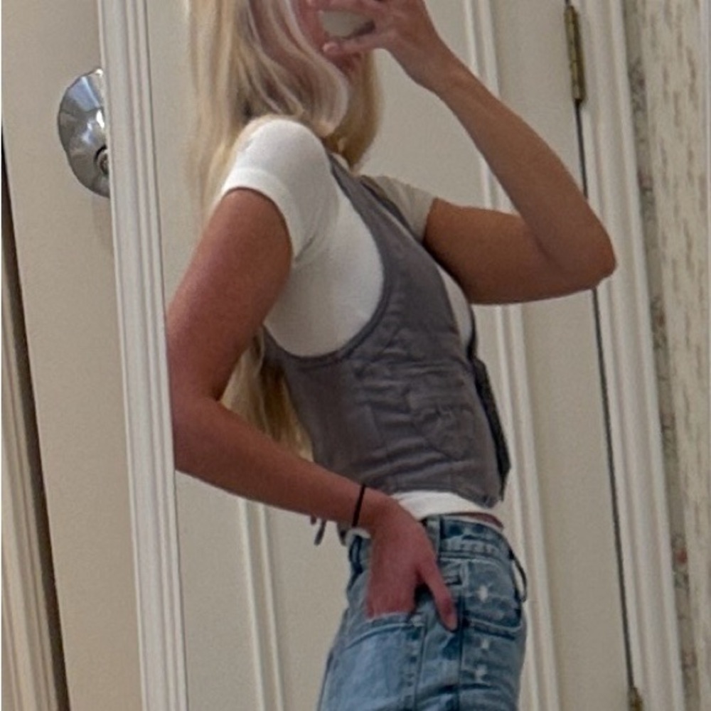Gray Jean Vest - Picture 9 of 9